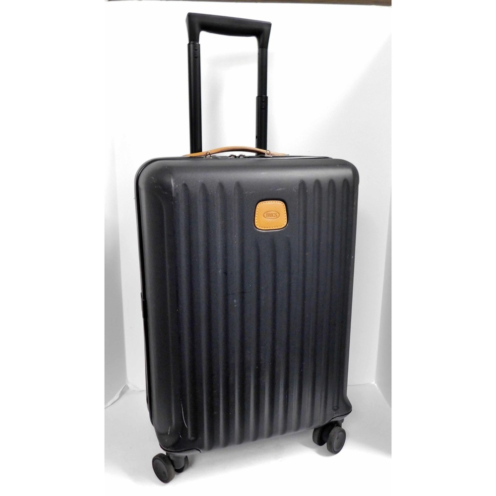 Bric's Capri  21" Carry-On Spinner Suitcase - Black